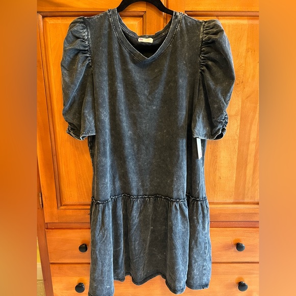 NWT Retro Style Acid Washed Puff Sleeve Dress - Picture 1 of 7